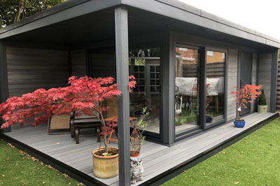 Garden Quiet Retreat Wolverhampton