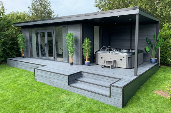 Hot Tub Garden Studio Wolverhampton
